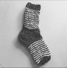 Load image into Gallery viewer, Hand-Knitted Chunky Wool Fisherman Socks