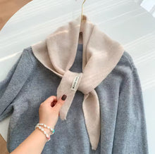 Load image into Gallery viewer, Merino Wool Triangle Scarf
